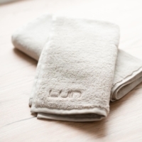 Luin-Living-Facial-Towel-Sand-1