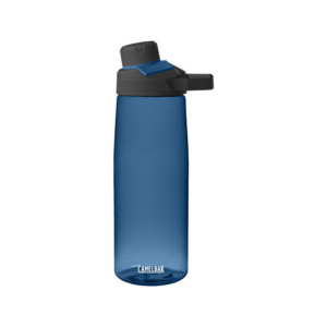 camelbak-chute-075l-magneettisella-korkilla-useita-eri-vaerejae