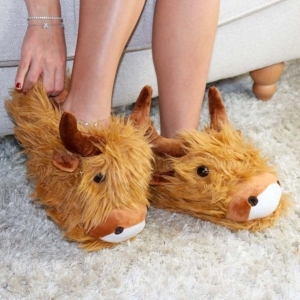 highland_cow_slippers_4