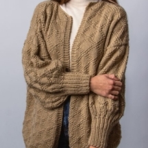 knitting-kit-merino-wool-meriwool-cypress-cardigan_en-01