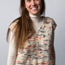 knitting-kit-wool-wave-hygge-vest-_en-01